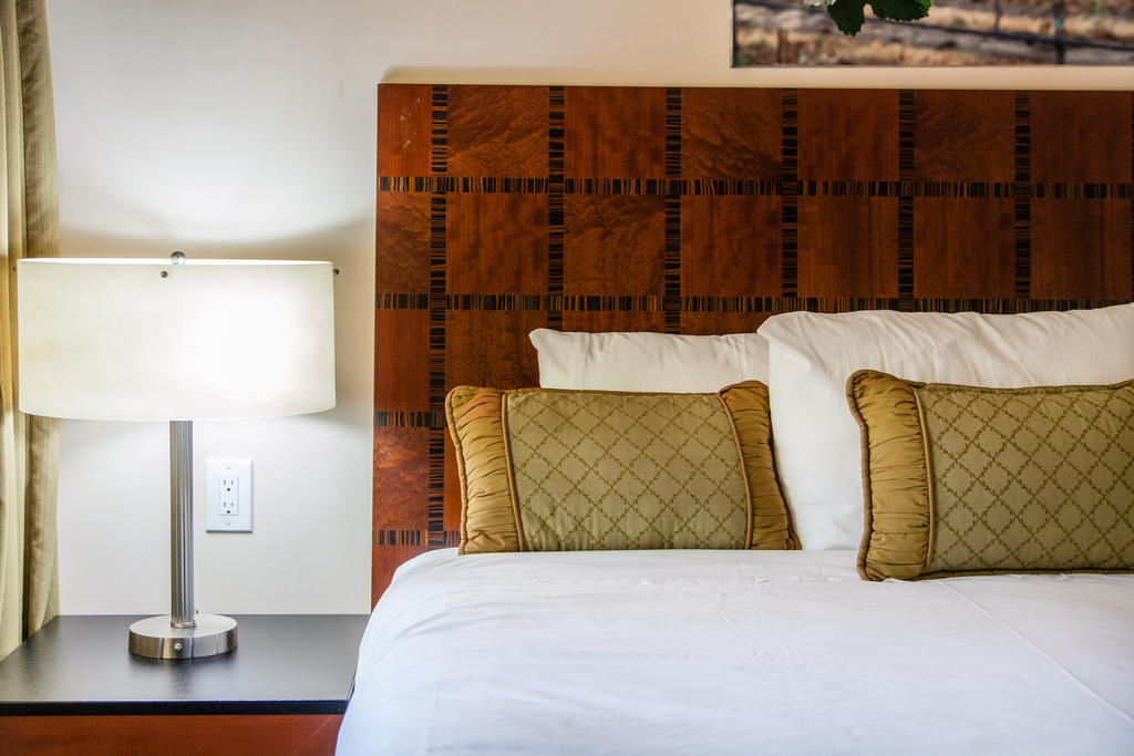 The Vendange Carmel Inn & Suites Zimmer foto