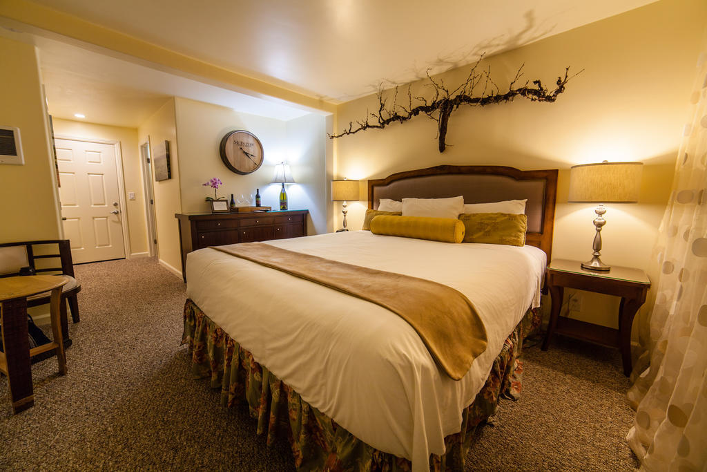 The Vendange Carmel Inn & Suites Zimmer foto