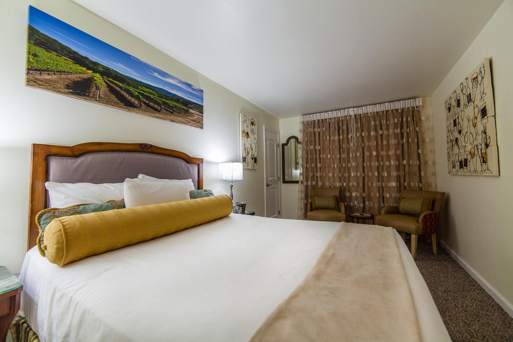 The Vendange Carmel Inn & Suites Zimmer foto